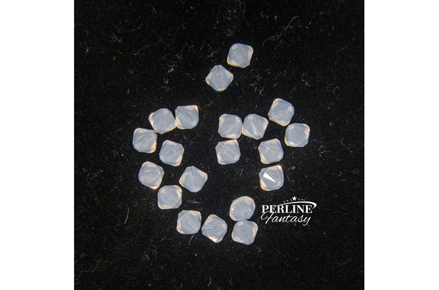Biconi Swarovski 4 mm Rose Water Opal