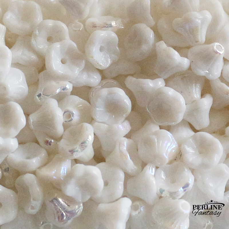Perline Flower Cup Chalk White AB